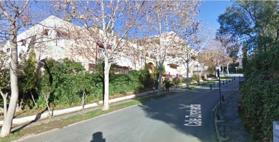 Apartamentos Serrallo, Parking Gratuito Y Cocina, Alhambra Y Playa Granada Dış mekan fotoğraf