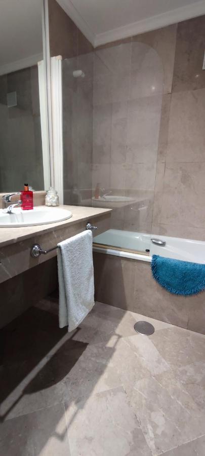 Apartamentos Serrallo, Parking Gratuito Y Cocina, Alhambra Y Playa Granada Dış mekan fotoğraf