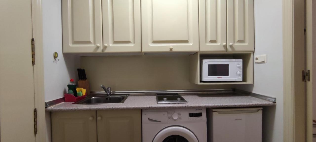 Apartamentos Serrallo, Parking Gratuito Y Cocina, Alhambra Y Playa Granada Dış mekan fotoğraf
